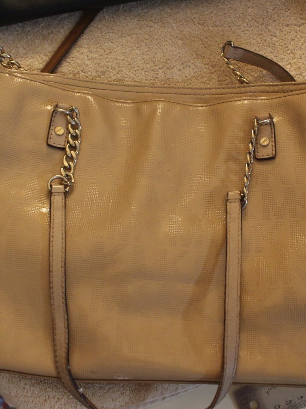 Michael Kors Tan Glossy Tote Gold Chain Strap Accents